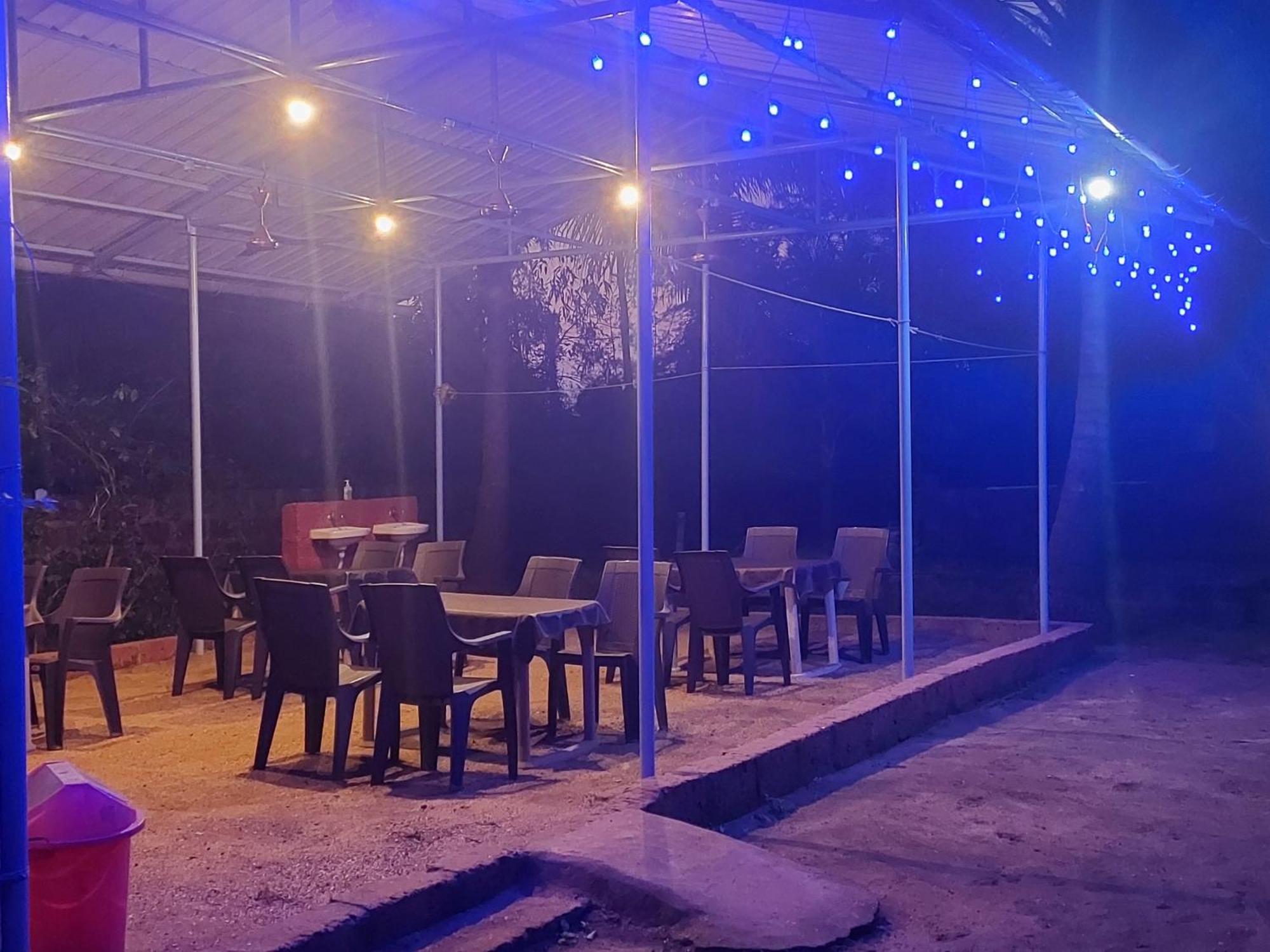 Samarth Atc-Beach Home Stay Ratnāgiri Eksteriør billede