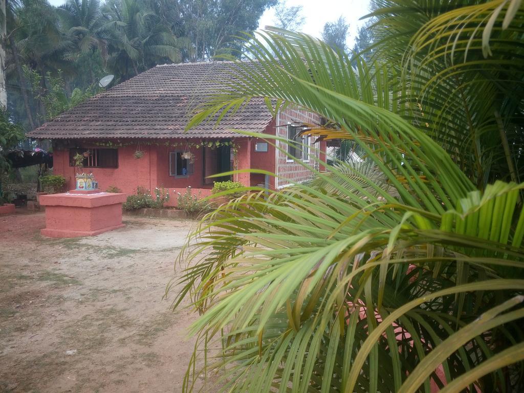 Samarth Atc-Beach Home Stay Ratnāgiri Eksteriør billede